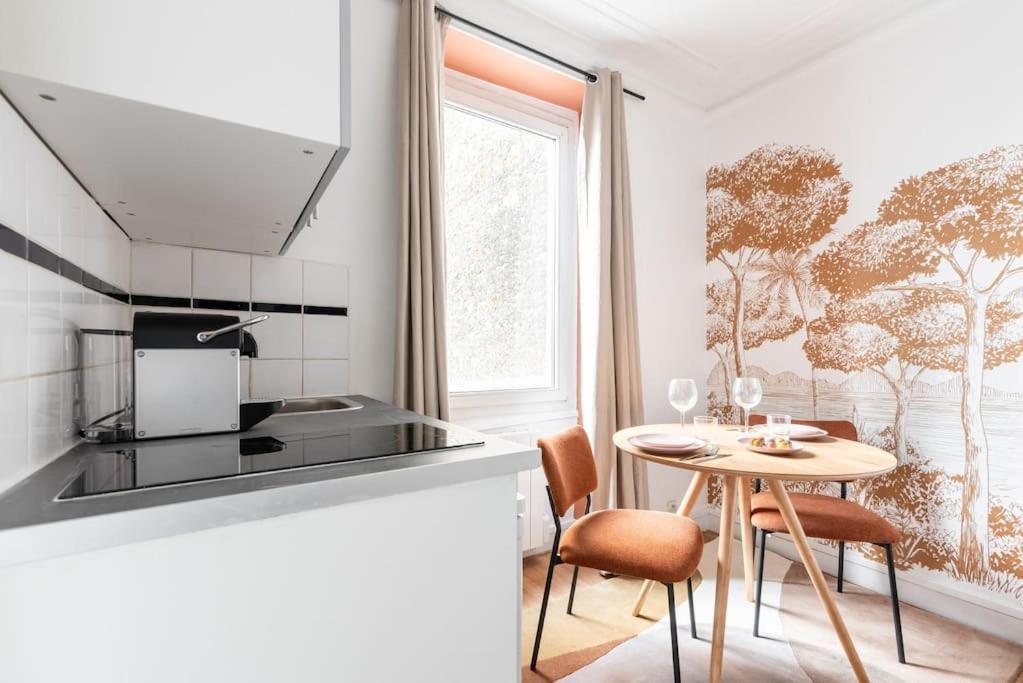 Appartement Studio Metro Nation - Oasis - Iii Parijs